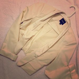 Ivory white blazer XOXO worn once!